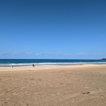 Sunrise Surf House, Big Garden, Hot Tub, Parking, Super-Fast Free Wi-Fi Villa Corralejo Exterior photo